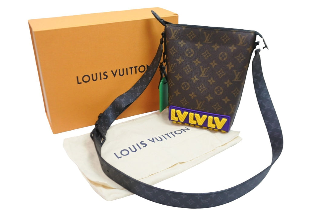 最安値新作 LOUIS VUITTON 美品 LOUIS VUITTONクルーザーバッグの通販 by Maronee  shop's｜ルイヴィトンならラクマ