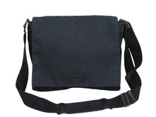 Load image into Gallery viewer, GUCCI グッチ ショルダーバッグ 斜めがけバッグ 146236 4276 GGキャンバス ブラック シルバー金具 良品 中古 53235