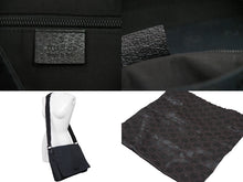 Load image into Gallery viewer, GUCCI グッチ ショルダーバッグ 斜めがけバッグ 146236 4276 GGキャンバス ブラック シルバー金具 良品 中古 53235