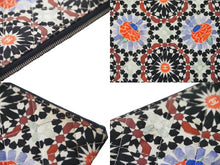 Load image into Gallery viewer, CHANEL シャネル キルティング クラッチバッグ ノベルティ 2014 クリスマス限定 20番台 ナイロンキャンバス 美品 中古 53335