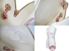Load image into Gallery viewer, CHANEL シャネル 浮き輪モチーフ チェーンショルダーバッグ クルーズライン 27番台 ラムスキン ホワイト ピンク 美品 中古 53360