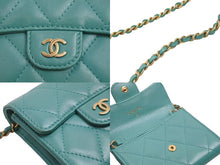 Load image into Gallery viewer, CHANEL シャネル 財布 チェーンウォレット マトラッセ 27番台 ココマーク グリーン レザー ゴールド金具 美品 中古 53362