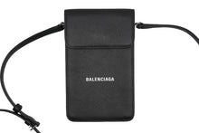 Load image into Gallery viewer, 新品同様 BALENCIAGA バレンシアガ カードケース ショルダーバッグ ブラック レザー シルバー金具 中古 53383