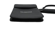 Load image into Gallery viewer, 新品同様 BALENCIAGA バレンシアガ カードケース ショルダーバッグ ブラック レザー シルバー金具 中古 53383