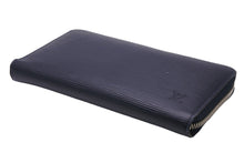 Load image into Gallery viewer, 極美品 LOUIS VUITTON ルイ・ヴィトン 長財布 ジッピー オーガナイザー エピレザー M62644 シルバー金具 中古 53395
