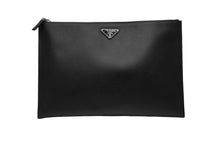 Load image into Gallery viewer, PRADA プラダ クラッチバッグ トラベルケース カーフスキン 2NG001 ブラック シルバー金具 美品 中古 53403