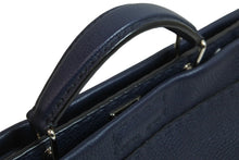 Load image into Gallery viewer, FENDI フェンディ ピーカブー 2WAYバッグ ショルダーバッグ ハンドバッグ レザー ネイビー シルバー金具 美品 中古 53530