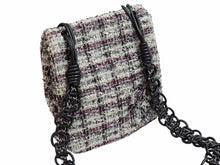 Load image into Gallery viewer, CHANEL シャネル ショルダーバッグ チェーンショルダー 10番台 2005年 ツイード グレー カメリア 美品 中古 53547