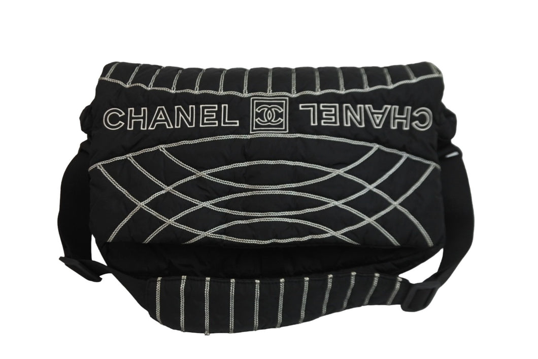 CHANEL シャネル スポーツライン ナイロン ショルダーバッグ 10番台 ブラック ココマーク ロゴ 鞄 美品 中古 53567