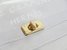 Load image into Gallery viewer, HERMES エルメス ビニール ケリー ヴィンテージ ハンドバッグ ターンロック式 スケルトン クリア ゴールド金具 美品 中古 53583
