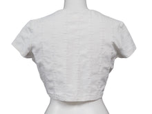 Load image into Gallery viewer, 激レア CHANEL シャネル 半袖Ｔシャツ チビT クロップド ココマーク 総柄 ホワイト P07794V05398 97P サイズ40 美品 中古 53597