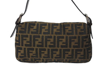 Load image into Gallery viewer, FENDI フェンディ ショルダーバッグ マンマバケット ズッカ柄 ブラウン ブラック シルバー金具 美品 中古 53611