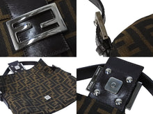 Load image into Gallery viewer, FENDI フェンディ ショルダーバッグ マンマバケット ズッカ柄 ブラウン ブラック シルバー金具 美品 中古 53611