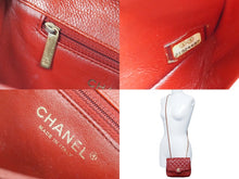 Load image into Gallery viewer, CHANEL シャネル マトラッセ チェーン ショルダーバッグ キャビアスキン 21番台 レッド ココマーク ゴールド金具 美品 中古 53636