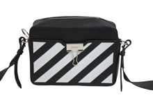 Load image into Gallery viewer, OFF WHITE オフホワイト カメラバッグ ショルダーバッグ イタリア製 レザー ブラック ホワイト シルバー金具 美品 中古 53659