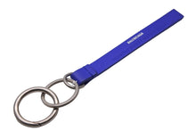 Load image into Gallery viewer, BALENCIAGA バレンシアガ エブリデイ ロゴ キーリング ブルー レザー チャーム アクセサリー 551984 美品 中古 53735