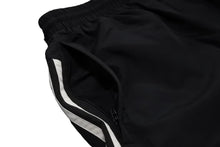 Load image into Gallery viewer, 極美品 BALENCIAGA バレンシアガ 22SS サイドライントラックパンツ ナイロン 681254 ブラック ホワイト サイズM 中古 53787