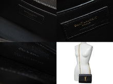 Load image into Gallery viewer, YvesSaintLaurent イブサンローラン チェーンショルダーバッグ 364021 BOW0J 1000 カーフレザー ブラック ゴールド 美品 中古 53790