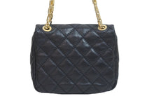 Load image into Gallery viewer, CHANEL シャネル ココマーク チェーンショルダーバッグ 斜めがけバッグ 15番台 レザー ブラック ゴールド金具 美品 中古 53791