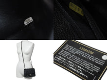 Load image into Gallery viewer, CHANEL シャネル ミニマトラッセ ココマーク ショルダーバッグ 13番台 キャビアスキン ブラック シルバー金具 美品 中古 50803