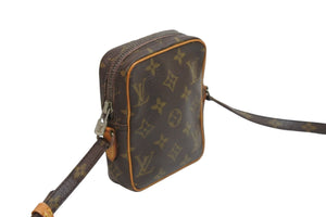 LOUIS VUITTON ルイヴィトン ショルダーバッグ ミニダヌーブ M45268 ブラウン モノグラム PVC レザー シルバー金具 良品 中古 53823
