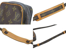 Load image into Gallery viewer, LOUIS VUITTON ルイヴィトン ショルダーバッグ ミニダヌーブ M45268 ブラウン モノグラム PVC レザー シルバー金具 良品 中古 53823