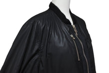 Load image into Gallery viewer, ChromeHearts クロムハーツ MA1 ボンバージャケット ダガージップ クロスボタン ブラック シルバー サイズS 美品 中古 53876