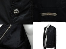 Load image into Gallery viewer, ChromeHearts クロムハーツ MA1 ボンバージャケット ダガージップ クロスボタン ブラック シルバー サイズS 美品 中古 53876