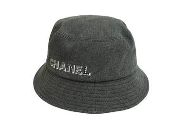 CHANEL シャネル ハット 帽子 22SS ロゴストーン デニム バケットハット ブラック ブラック サイズM 美品 中古 53958