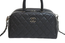 Load image into Gallery viewer, 極美品 CHANEL シャネル 2WAYハンドバッグ ミニボストン ココマーク キャビアスキン 23番台 ブラック シルバー金具 中古 53979