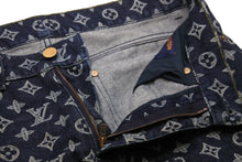 Load image into Gallery viewer, LOUIS VUITTON ルイ・ヴィトン 18AW モノグラム デニムパンツ ネイビー キムジョーンズ ロゴ HFD11WGUO 30 美品 中古 54031