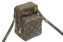 Load image into Gallery viewer, LOUIS VUITTON ルイヴィトン ショルダーバッグ ミニアマゾン モノグラム M45238 ブラウン ゴールド金具 良品 中古 54113
