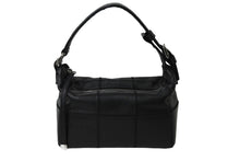 Load image into Gallery viewer, CHANEL シャネル ハンドバッグ キャビアスキン チョコバー 8番台 2003年 ブラック シルバー金具 美品 中古 54123