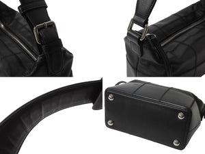 CHANEL シャネル ハンドバッグ キャビアスキン チョコバー 8番台 2003年 ブラック シルバー金具 美品 中古 54123