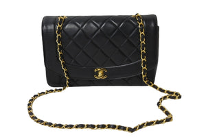 CHANEL シャネル ダイアナマトラッセ25 ショルダーバッグ 2番台 ラムスキン ブラック ゴールド金具 美品 中古 54125