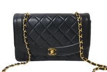 Load image into Gallery viewer, CHANEL シャネル ダイアナマトラッセ25 ショルダーバッグ 2番台 ラムスキン ブラック ゴールド金具 美品 中古 54125