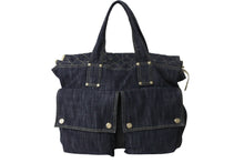 Load image into Gallery viewer, CHANEL シャネル トートバッグ ココマーク スパークリングデニム 10番台 2005年 ブルー デニム シルバー金具 美品 中古 54140