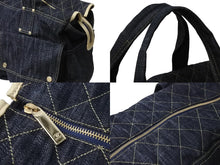 Load image into Gallery viewer, CHANEL シャネル トートバッグ ココマーク スパークリングデニム 10番台 2005年 ブルー デニム シルバー金具 美品 中古 54140