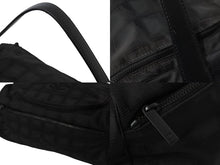 Load image into Gallery viewer, CHANEL シャネル ポーチ ハンドバッグ ニュートラベルライン バニティ ココマーク 6番台 2000年 ブラック 美品 中古 54181
