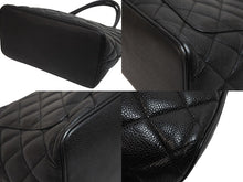 Load image into Gallery viewer, CHANEL シャネル 復刻トート 7番台 ハンドバッグ ココマーク キャビアスキン ブラック ゴールド金具 美品 中古 54298