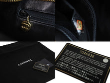 Load image into Gallery viewer, CHANEL シャネル 復刻トート 7番台 ハンドバッグ ココマーク キャビアスキン ブラック ゴールド金具 美品 中古 54298