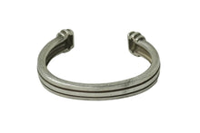 Load image into Gallery viewer, iffany&amp;Co. ティファニー バングル アトラス グルーブドカフ 重さ46.4g ATLAS GROOVED CUFF Ag925 中古 54302