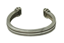 Load image into Gallery viewer, iffany&amp;Co. ティファニー バングル アトラス グルーブドカフ 重さ46.4g ATLAS GROOVED CUFF Ag925 中古 54302