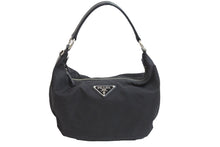 Load image into Gallery viewer, PRADA プラダ ハンドバッグ ワンショルダー 三角プレート ブラック ナイロン BR3332 シルバー金具 良品 中古 54324