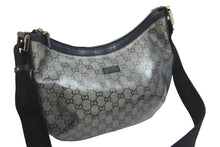 Load image into Gallery viewer, GUCCI グッチ GGクリスタル ショルダーバッグ PVC レザー シルバー グレー ブラック 181092 1669 良品 中古 54352