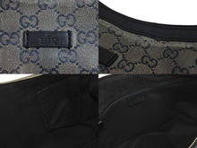 Load image into Gallery viewer, GUCCI グッチ GGクリスタル ショルダーバッグ PVC レザー シルバー グレー ブラック 181092 1669 良品 中古 54352
