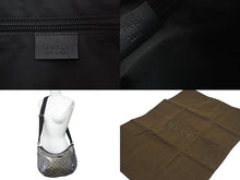 Load image into Gallery viewer, GUCCI グッチ GGクリスタル ショルダーバッグ PVC レザー シルバー グレー ブラック 181092 1669 良品 中古 54352