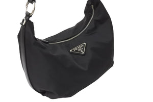 PRADA プラダ ハンドバッグ ワンショルダー 三角プレート ブラック ナイロン BR3332 シルバー金具 美品 中古 54358