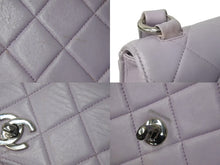 Load image into Gallery viewer, CHANEL シャネル マトラッセ ショルダーバッグ ココマーク 4番台 ラムスキン パープル シルバー金具 美品 中古 54401