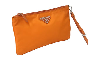 PRADA プラダ ポーチ 1NH545 ストラップ付き TESSUTO アランチョ ナイロン プレートロゴ シルバー オレンジ金具 美品 中古 54425 